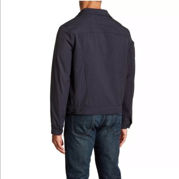 Levi's Men's Soft Shell Classic Trucker Jacket - Picture 6 of 6